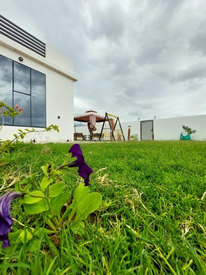 Highness Villa Назва Экстерьер фото